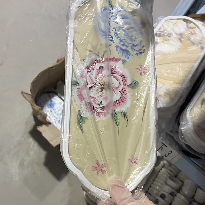 茶具微暇，介意勿拍