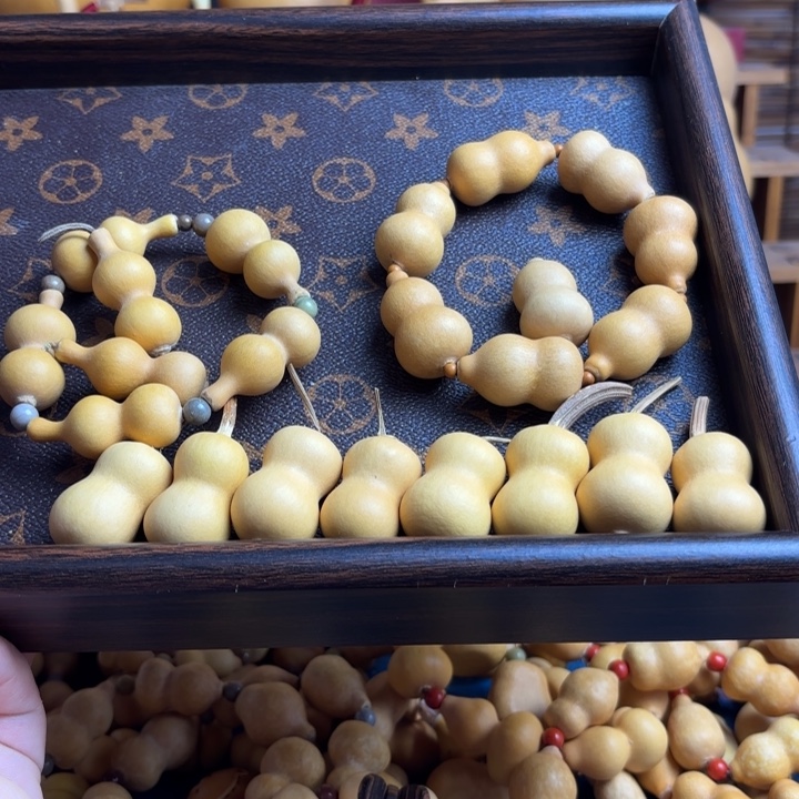 z***3木天然葫芦骨头，八宝串