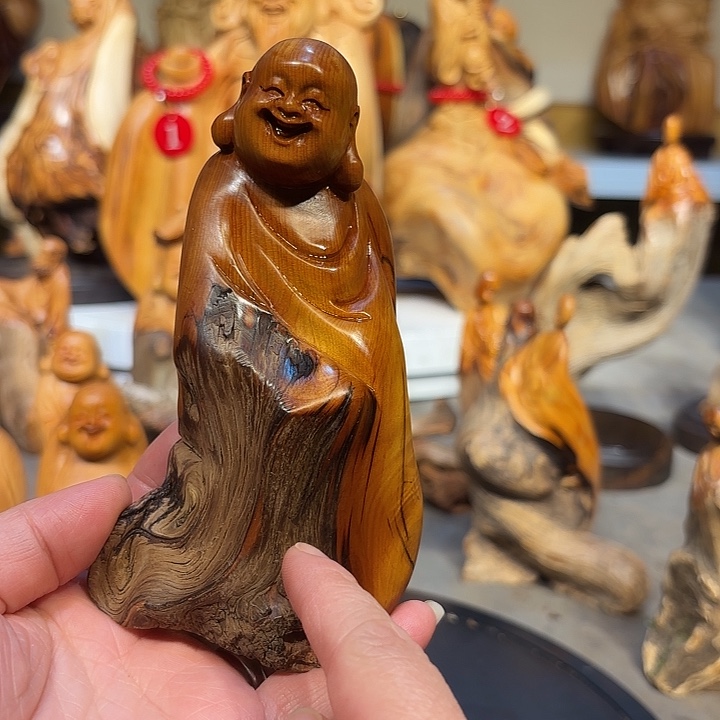 柏木太行崖柏弥勒佛