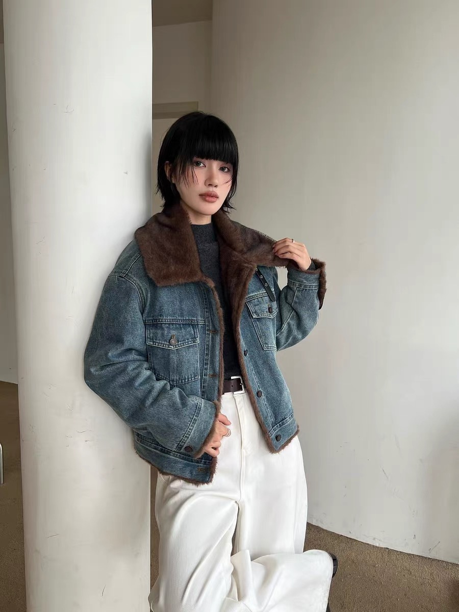 C90INS风免烫宽松型立领冬季短外套加厚百搭女装短款