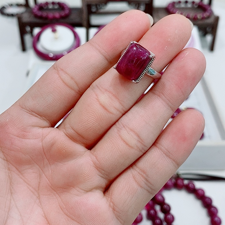 戒指银S925镶嵌红宝石