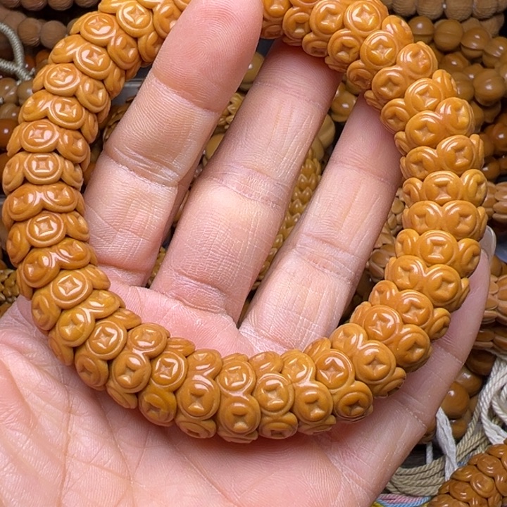 吊坠橄榄核聚宝盆