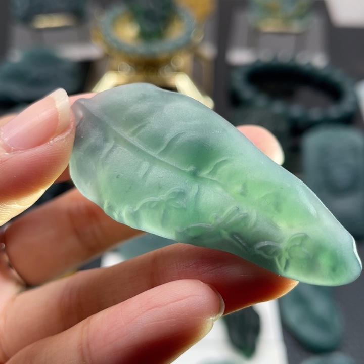 定制翡翠未镶嵌龙王翡翠