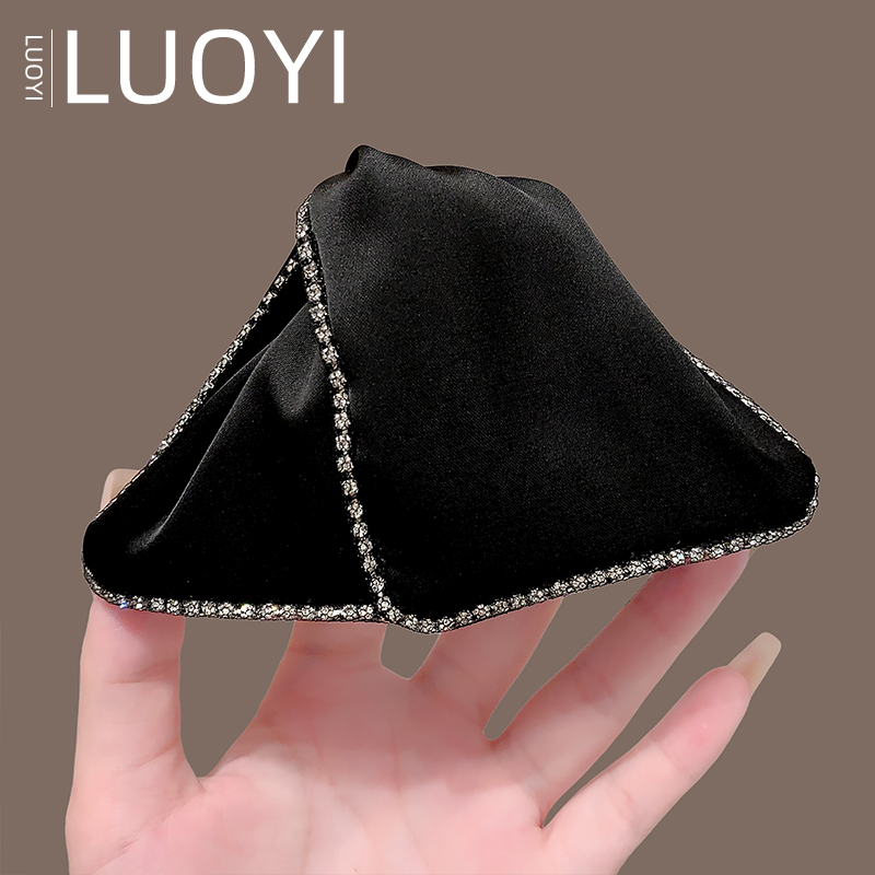 13厘米复古布艺赫本风黑色三角抓夹女高级感水钻后脑勺盘发鲨鱼夹