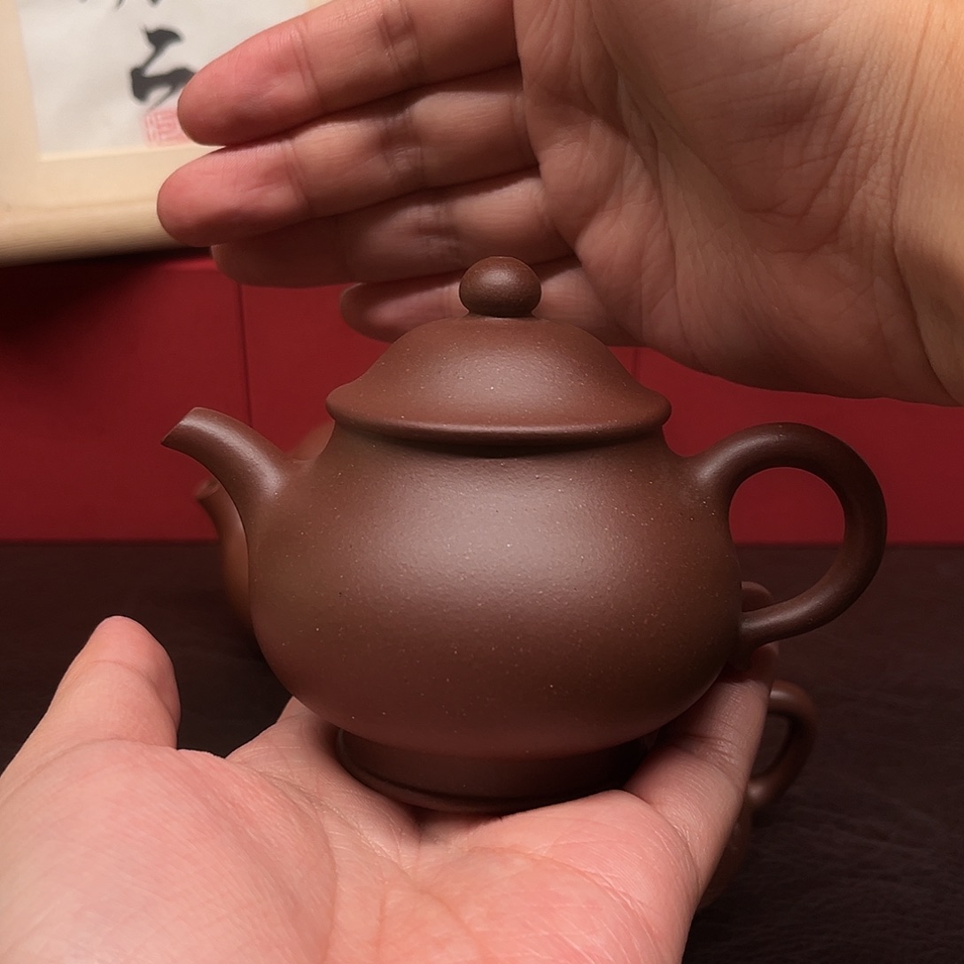 千***樱紫砂茶壶青山出品，潘壶。