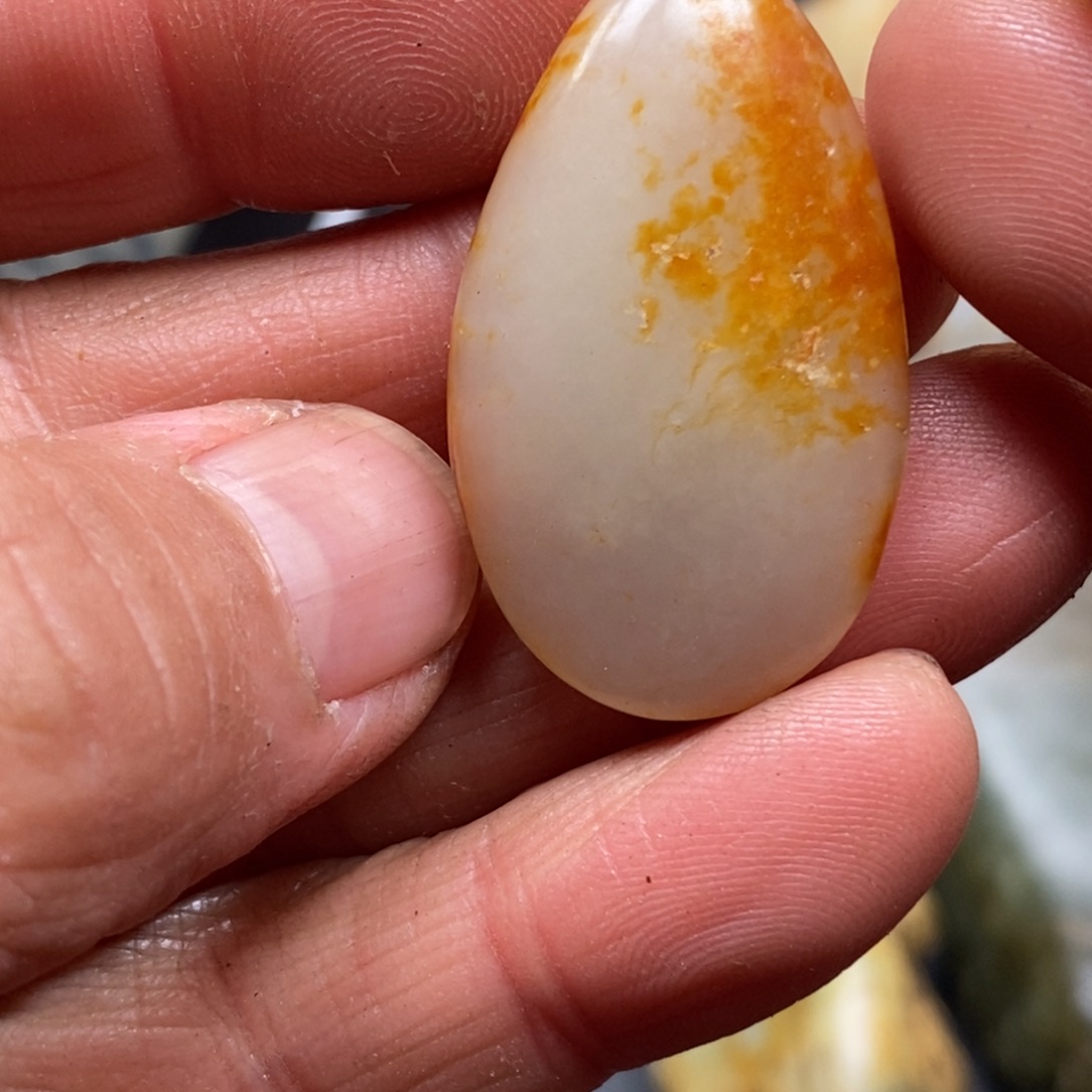 和田玉（糖玉）挂件未镶嵌