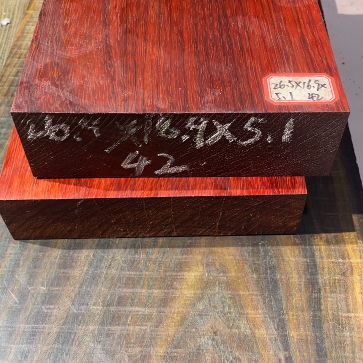 非洲紫檀（红花梨）水*身