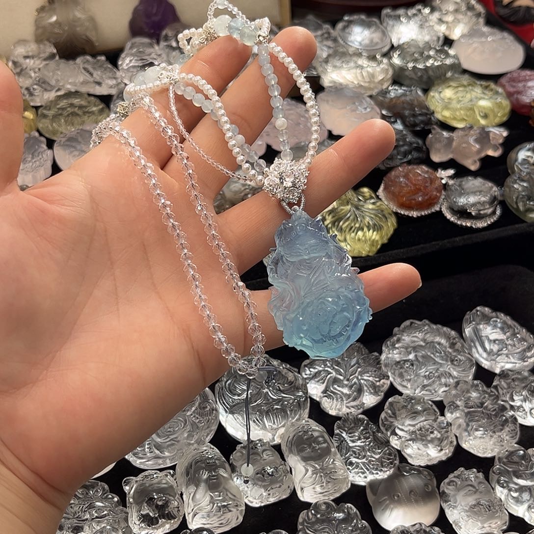 颈饰银S925镶嵌水晶九*里海蓝宝九尾12