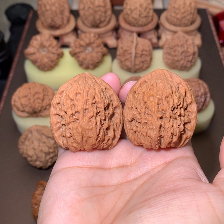 核桃文玩核桃把件窝底