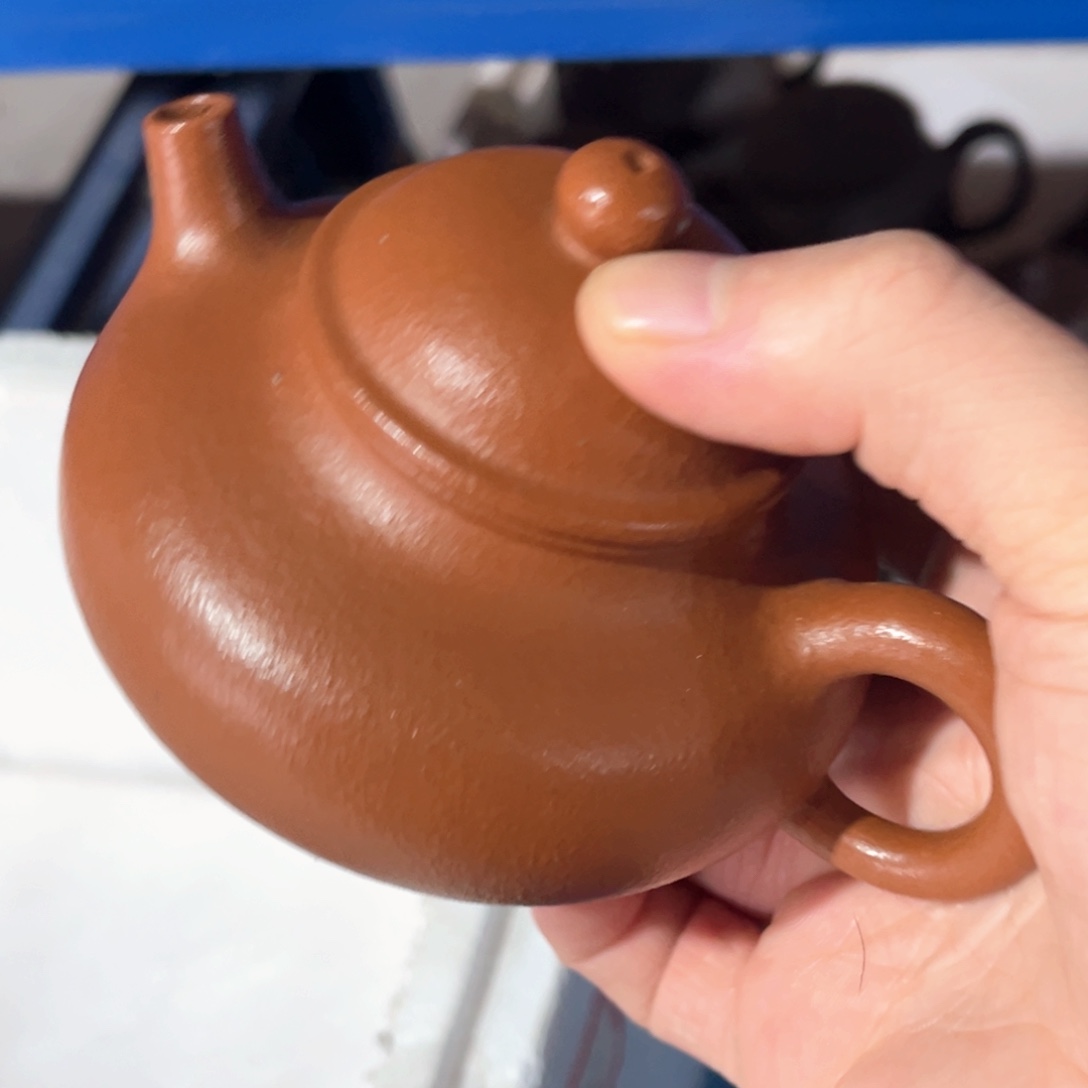 紫砂茶壶紫砂的味道很