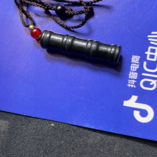 和田玉颈饰未镶嵌大*哥