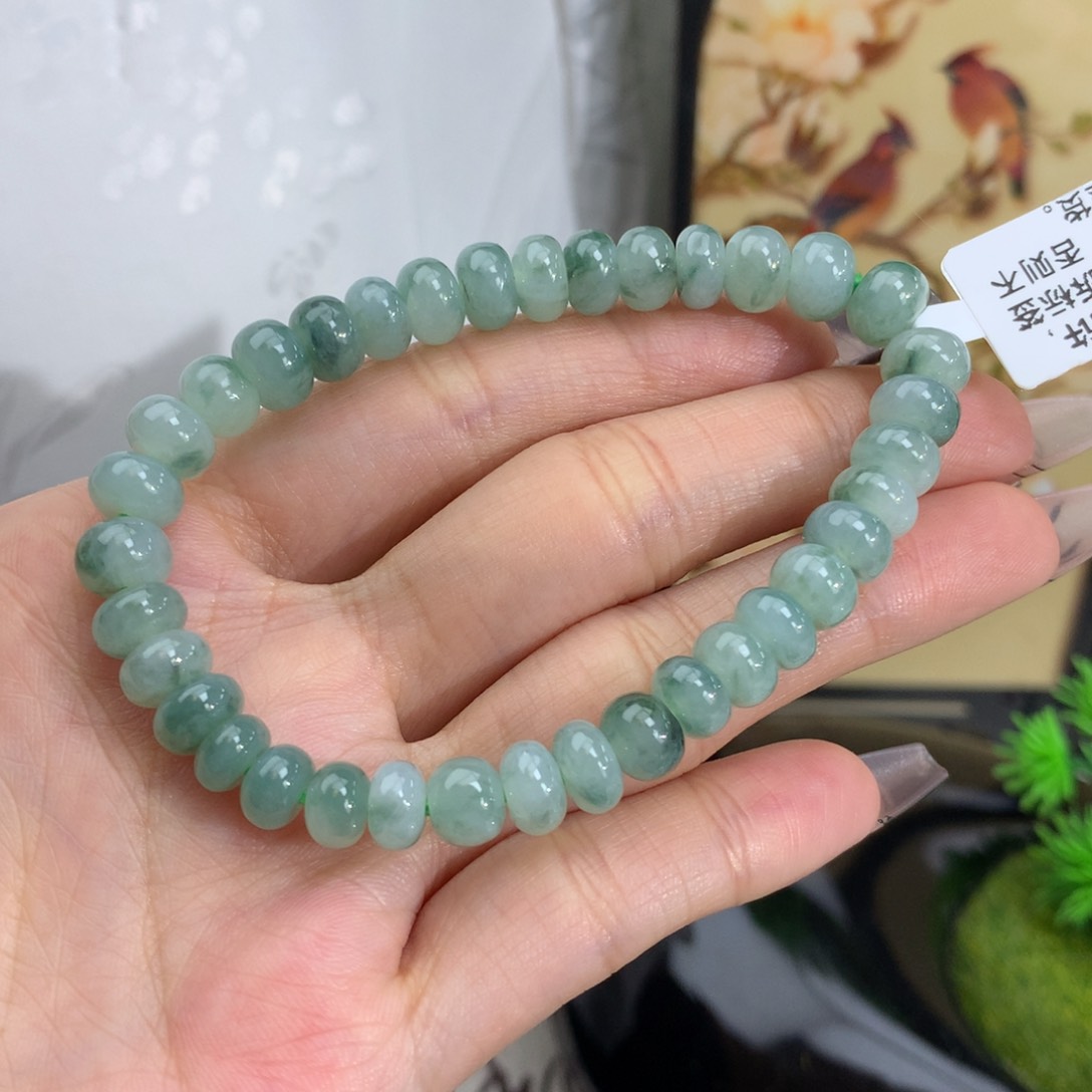 翡翠手链未镶嵌卡7.7飘花鼓珠手串