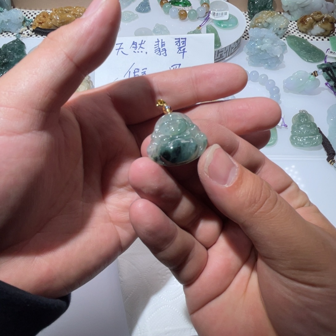 翡翠颈饰未镶嵌天然