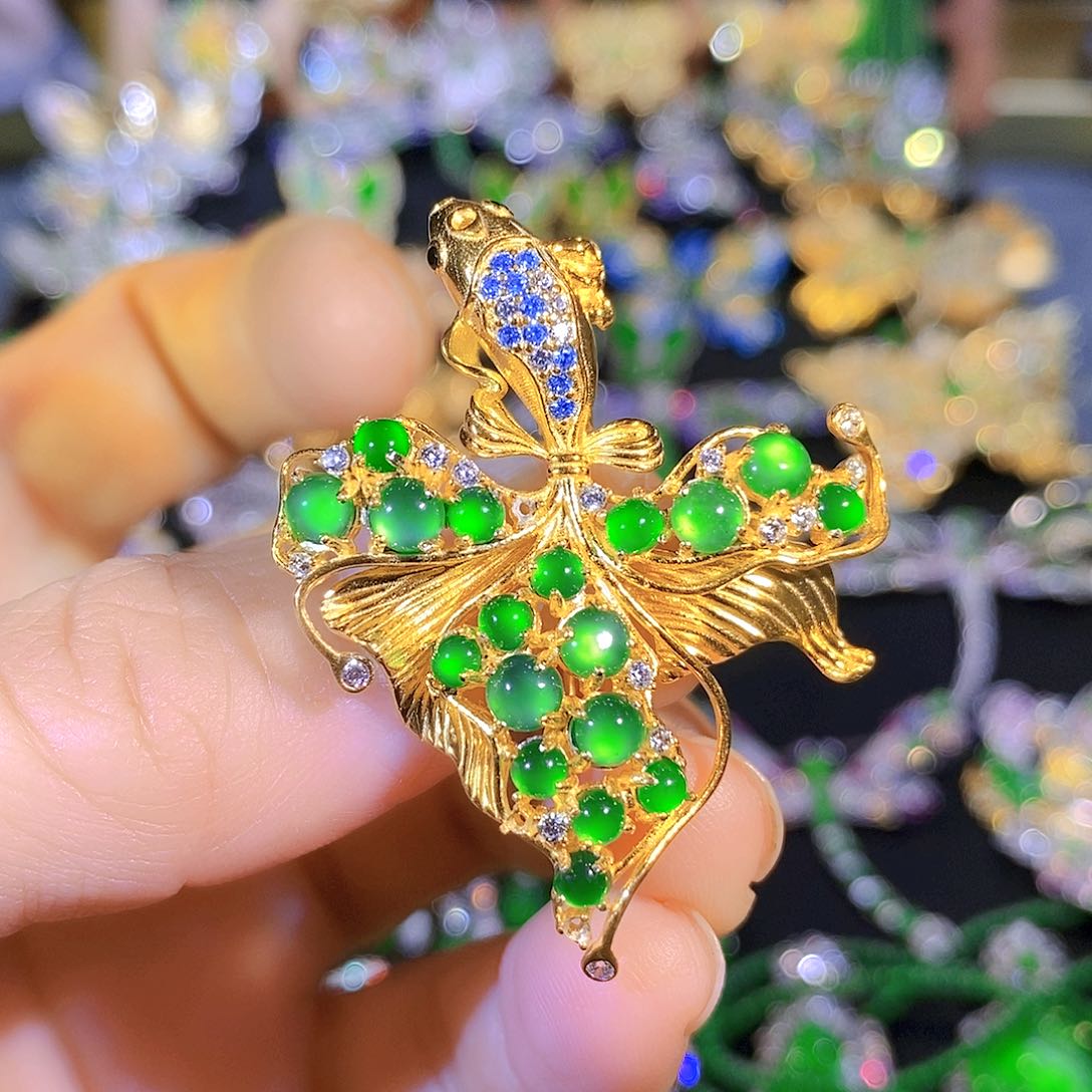 颈饰银S925镶嵌翡翠