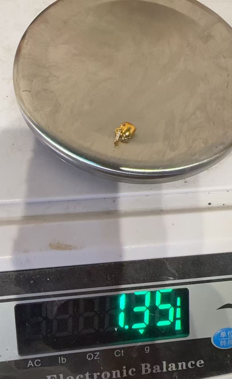 足金999吊坠    1.35克