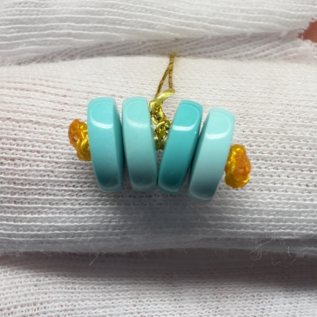 绿松石配饰未镶嵌