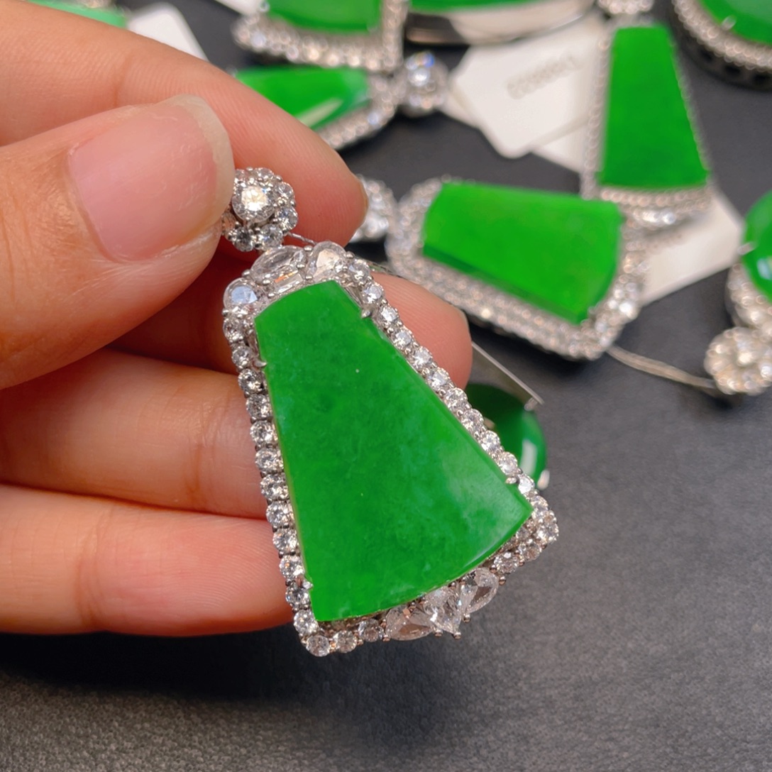 吊坠(不含链)银S925镶嵌翡翠