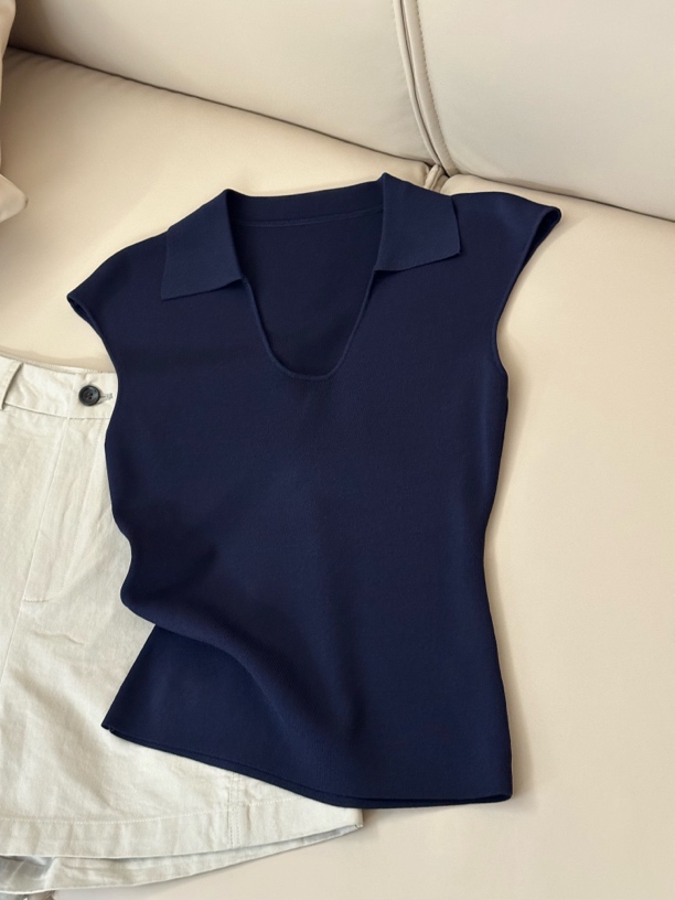 IMM「法式蚂蚁腰」16针伊力特U领正肩修身飞袖针织上衣