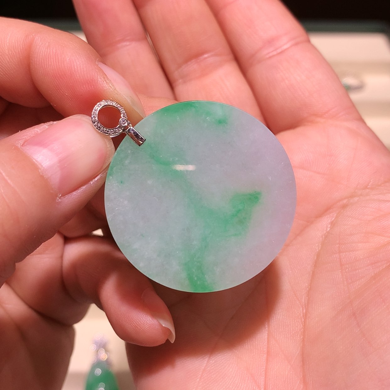 【闪购商品】翡翠颈饰18K金镶嵌缅甸A货