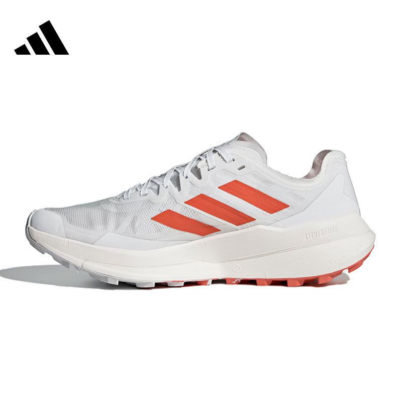 adidas阿迪达斯男子运动人生跑鞋JI0954