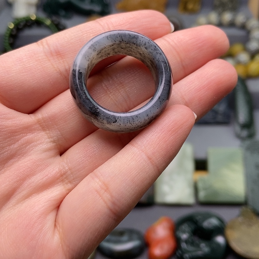 【闪购商品】和田玉颈饰未镶嵌?****