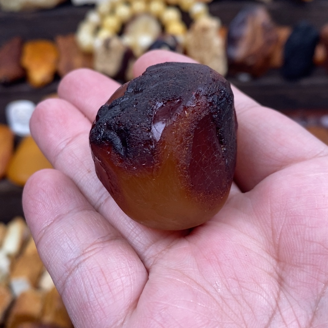 定制琥珀未镶嵌蜜蜡