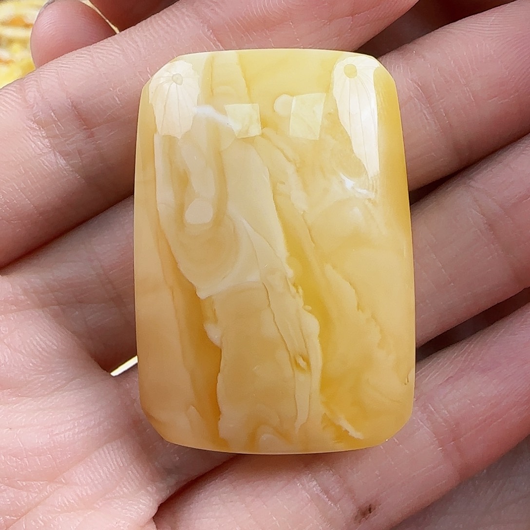 蜜蜡珠宝奇石未镶嵌