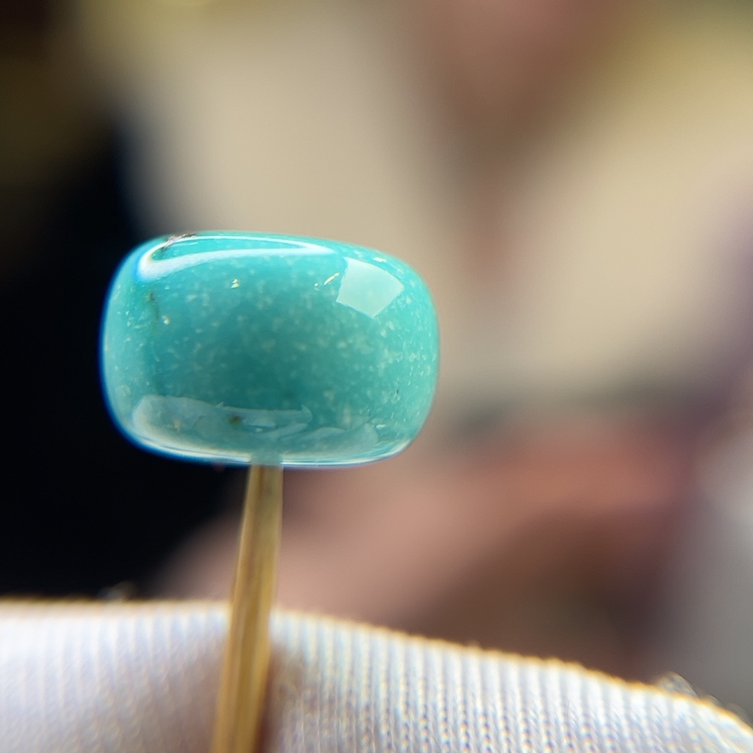 绿松石未镶嵌珠宝奇石14