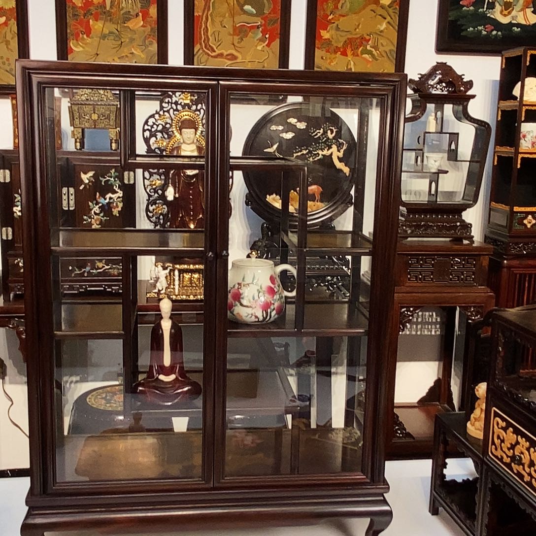 紫檀木类成套家具大红酸枝玻璃柜