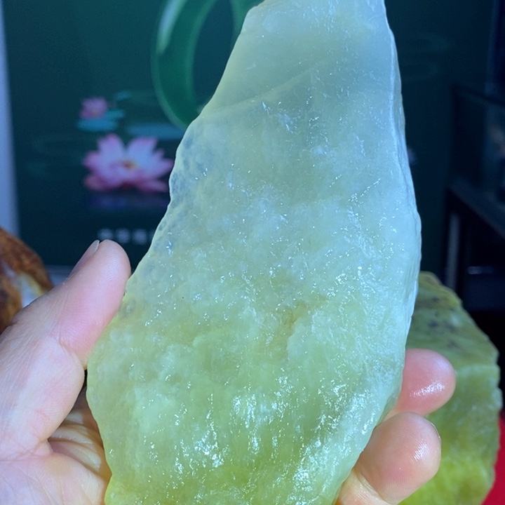 蛇纹石玉未镶嵌珠宝岫玉原石
