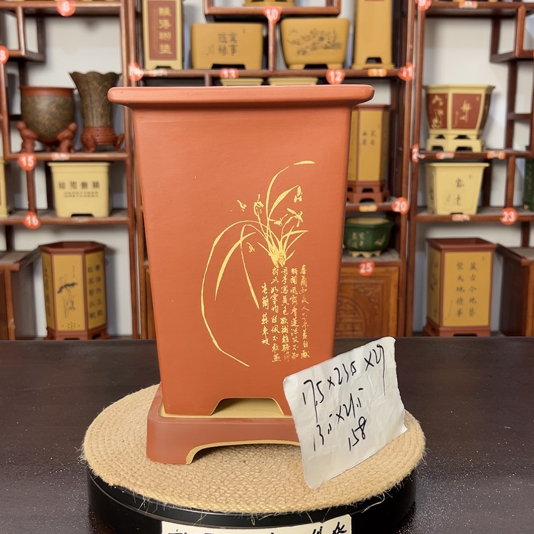 紫砂花盆紫砂花盆