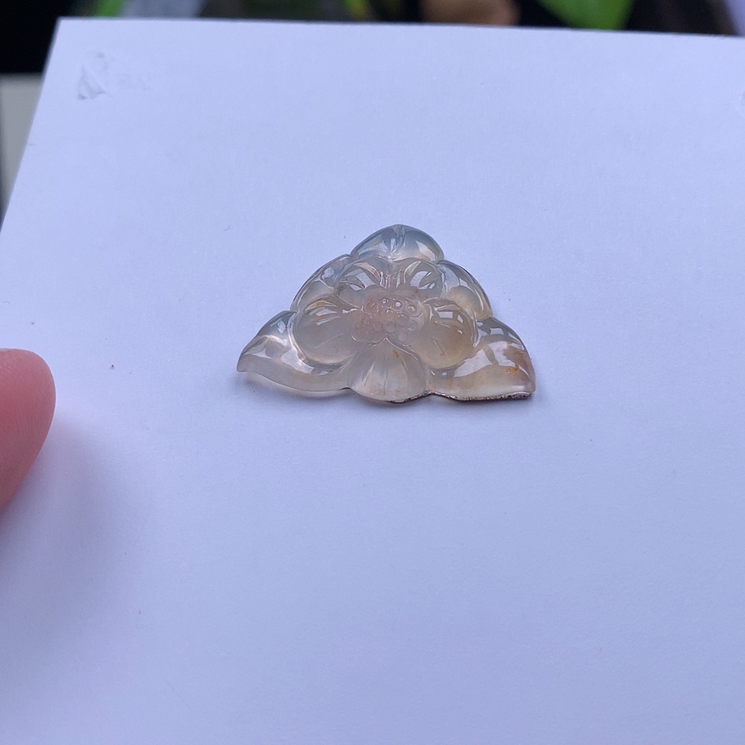 翡翠裸石缅甸天然A货翡翠冰种花开富贵