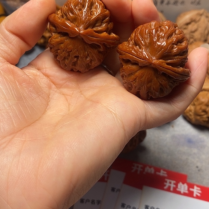 吊坠文玩核桃白狮
