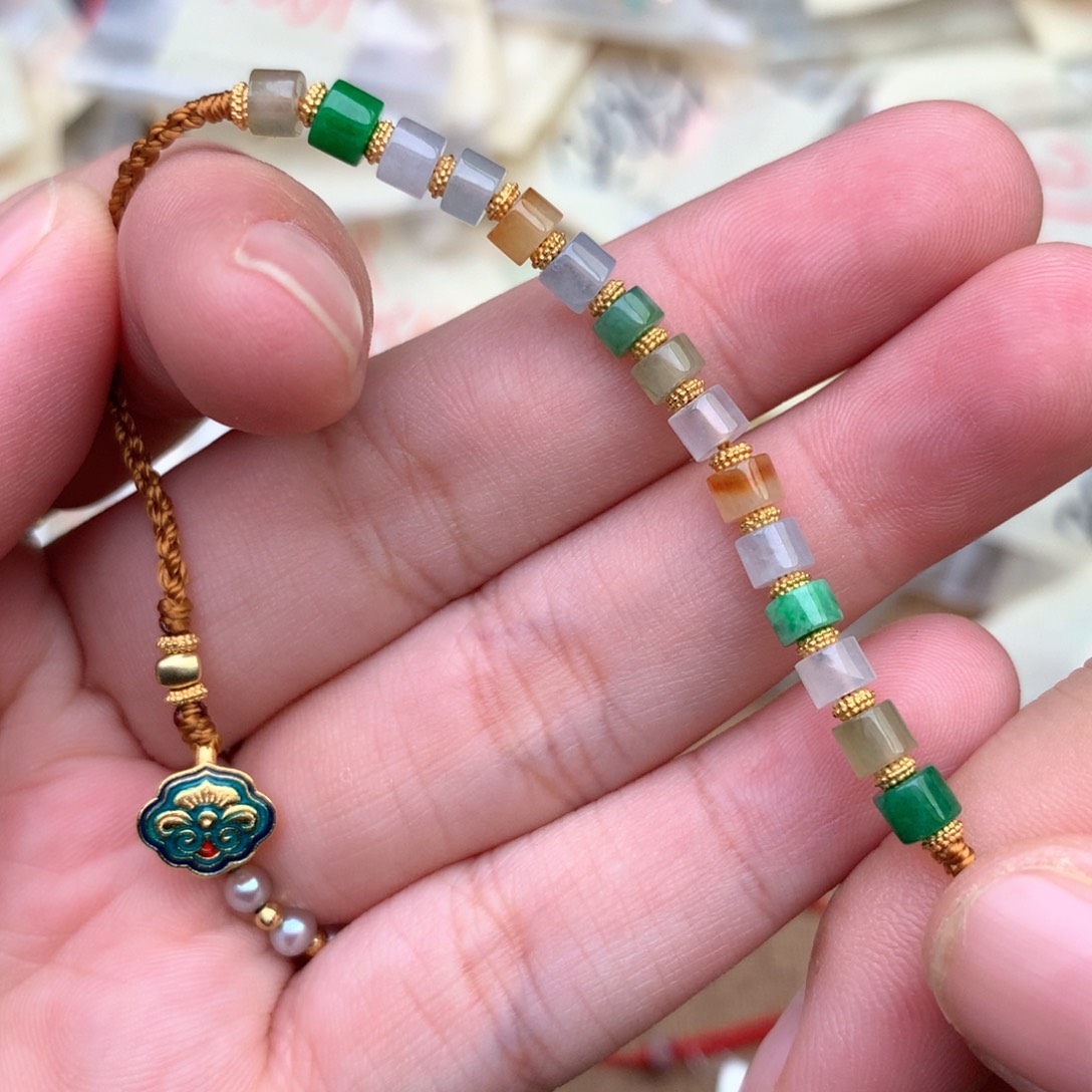 【闪购商品】未镶嵌挂件翡翠手围18