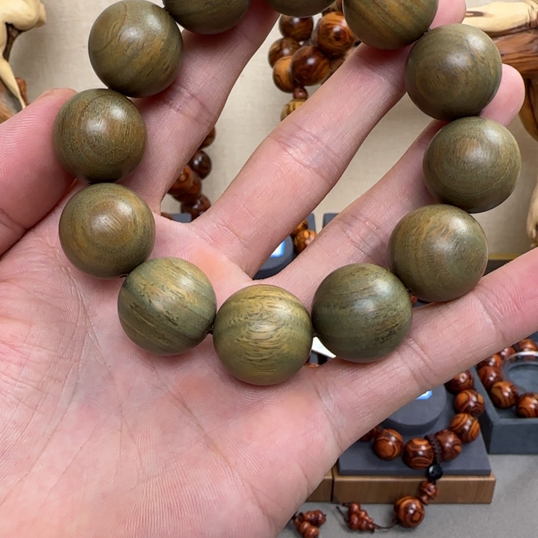 维腊木（绿檀）手串/手链