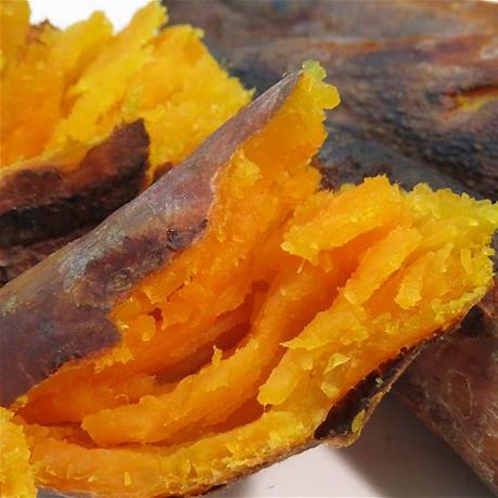 烤沙地地瓜  约一斤