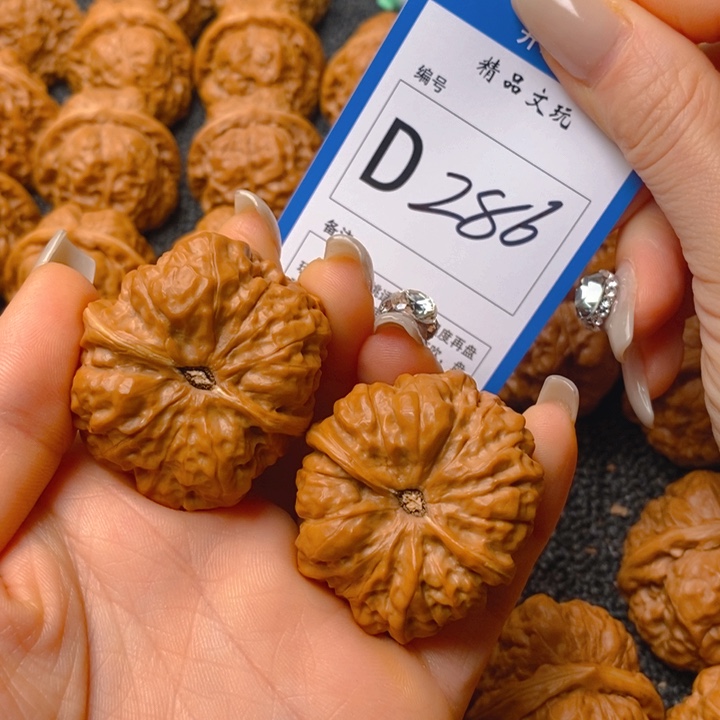 把件文玩核桃爱***滩蛤蟆