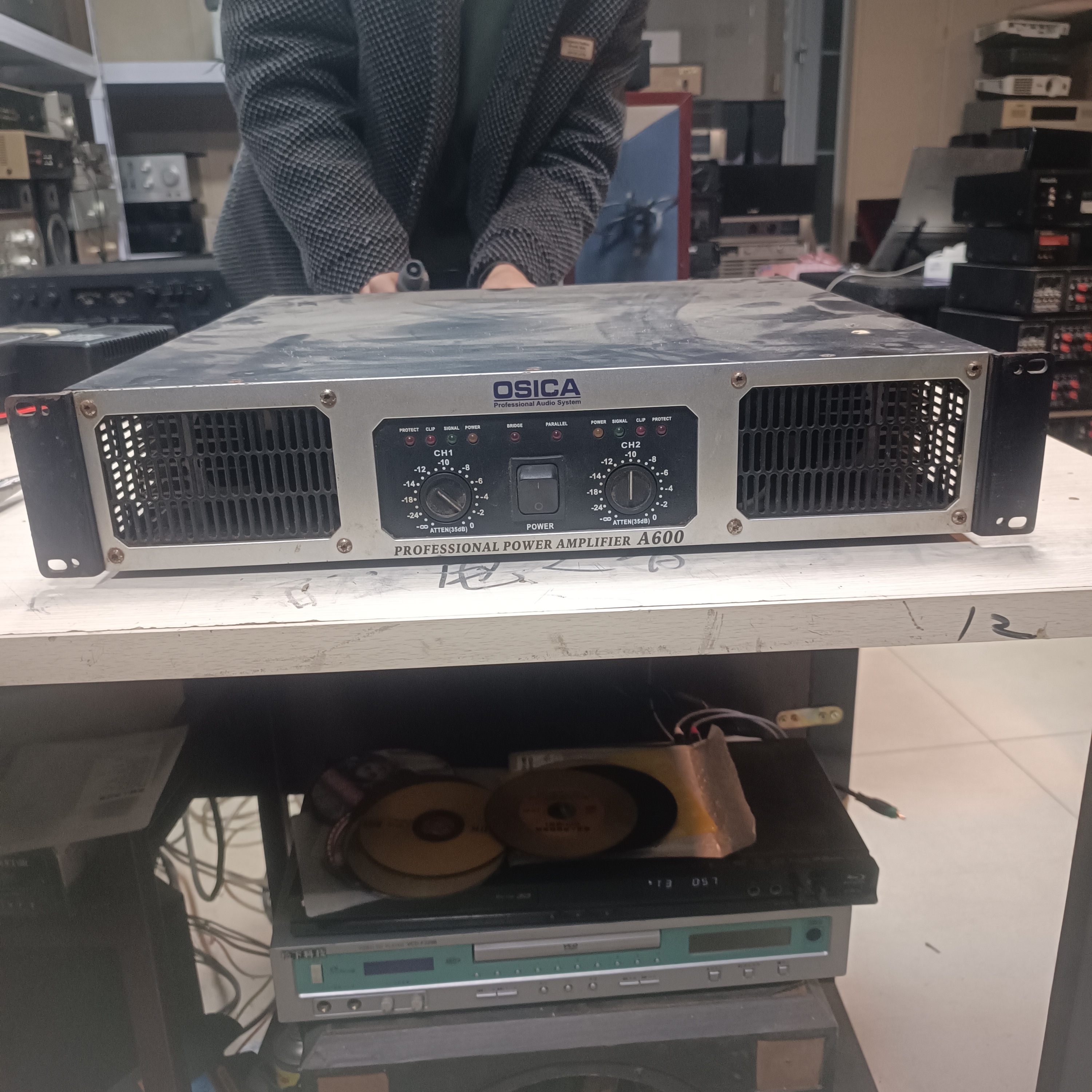 8新 HP/惠普 8新 二手后级功放 A600 运费自理 不包退换