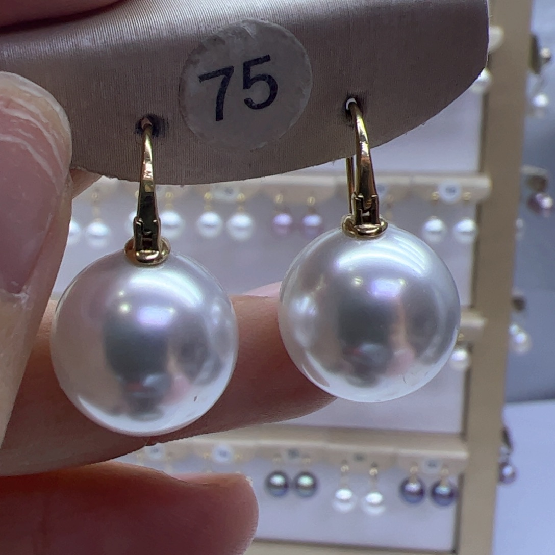 淡水珍珠耳饰18K金镶嵌