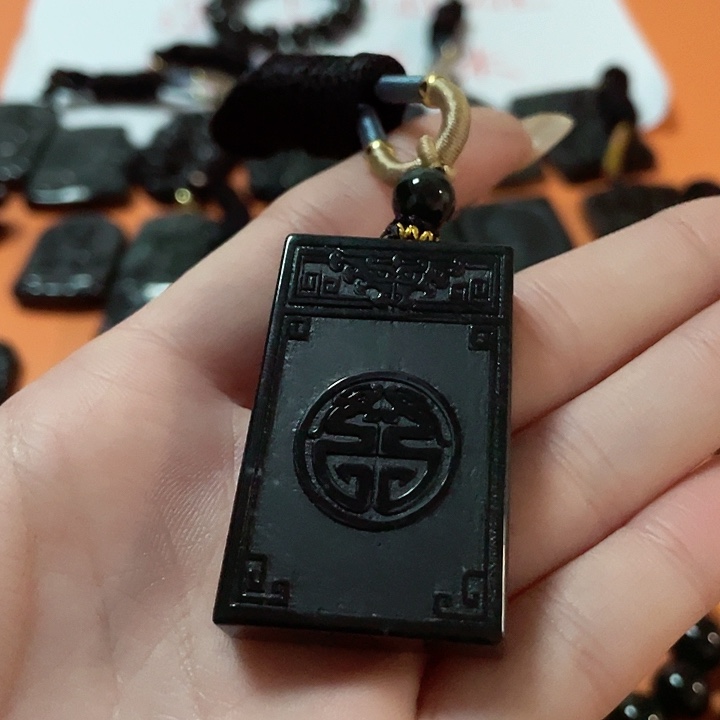 翡翠颈饰未镶嵌K****y翡翠吊坠