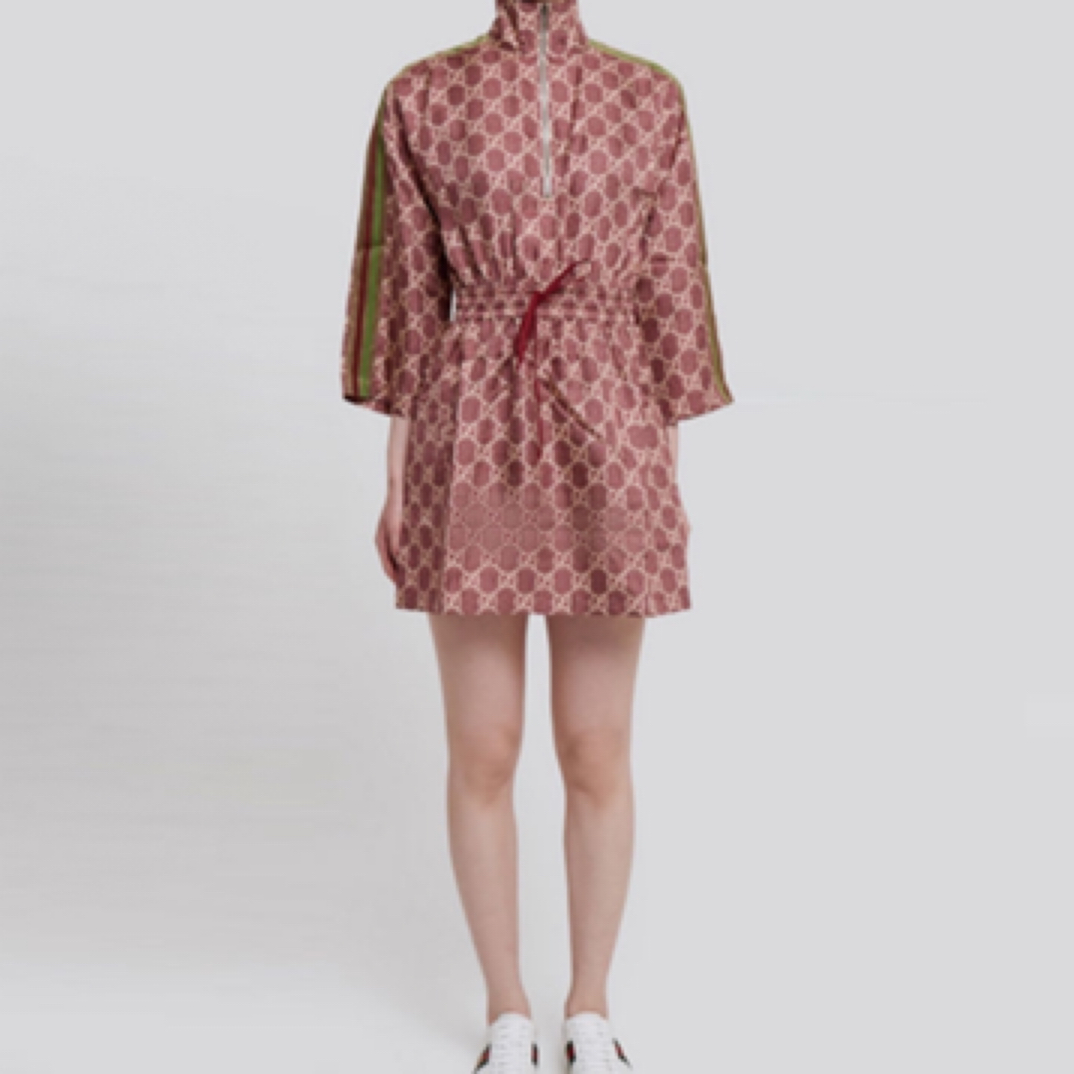 99新 GUCCI/古驰 印花真丝长袖连衣裙 女款 粉色/S/A03253