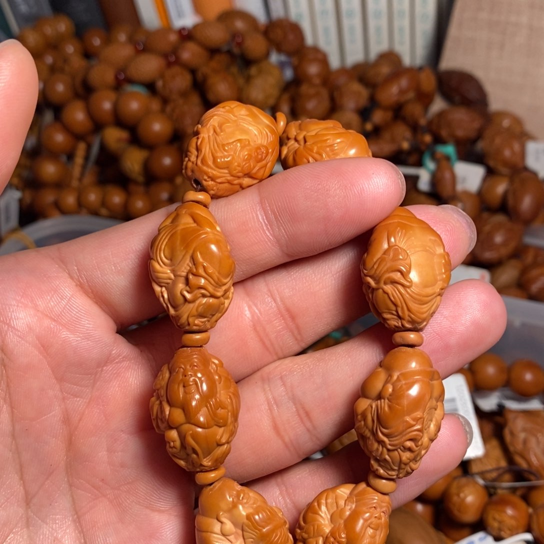 橄榄核手串/手链新年快樂