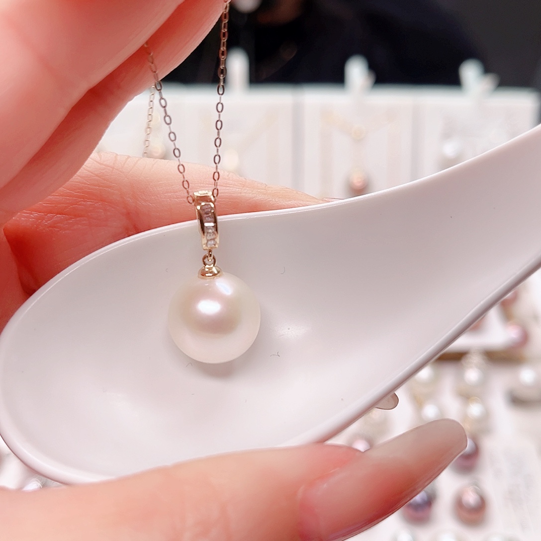 淡水珍珠吊坠(赠链)合金