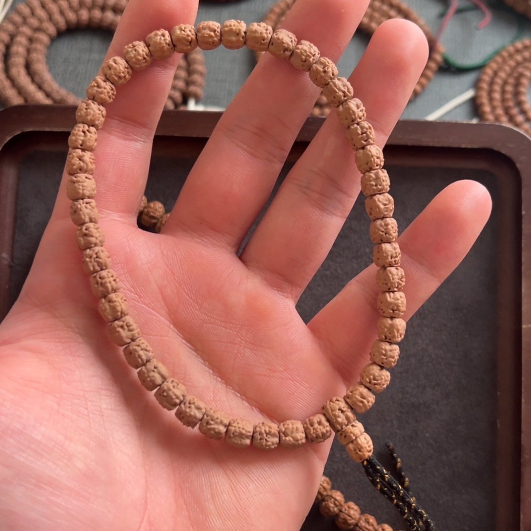 G***r金刚菩提吊坠藏切