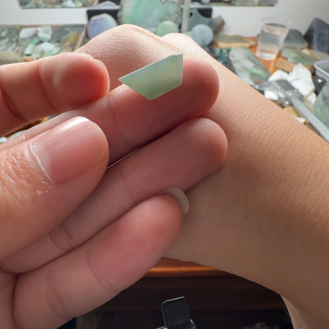 定制翡翠未镶嵌材料