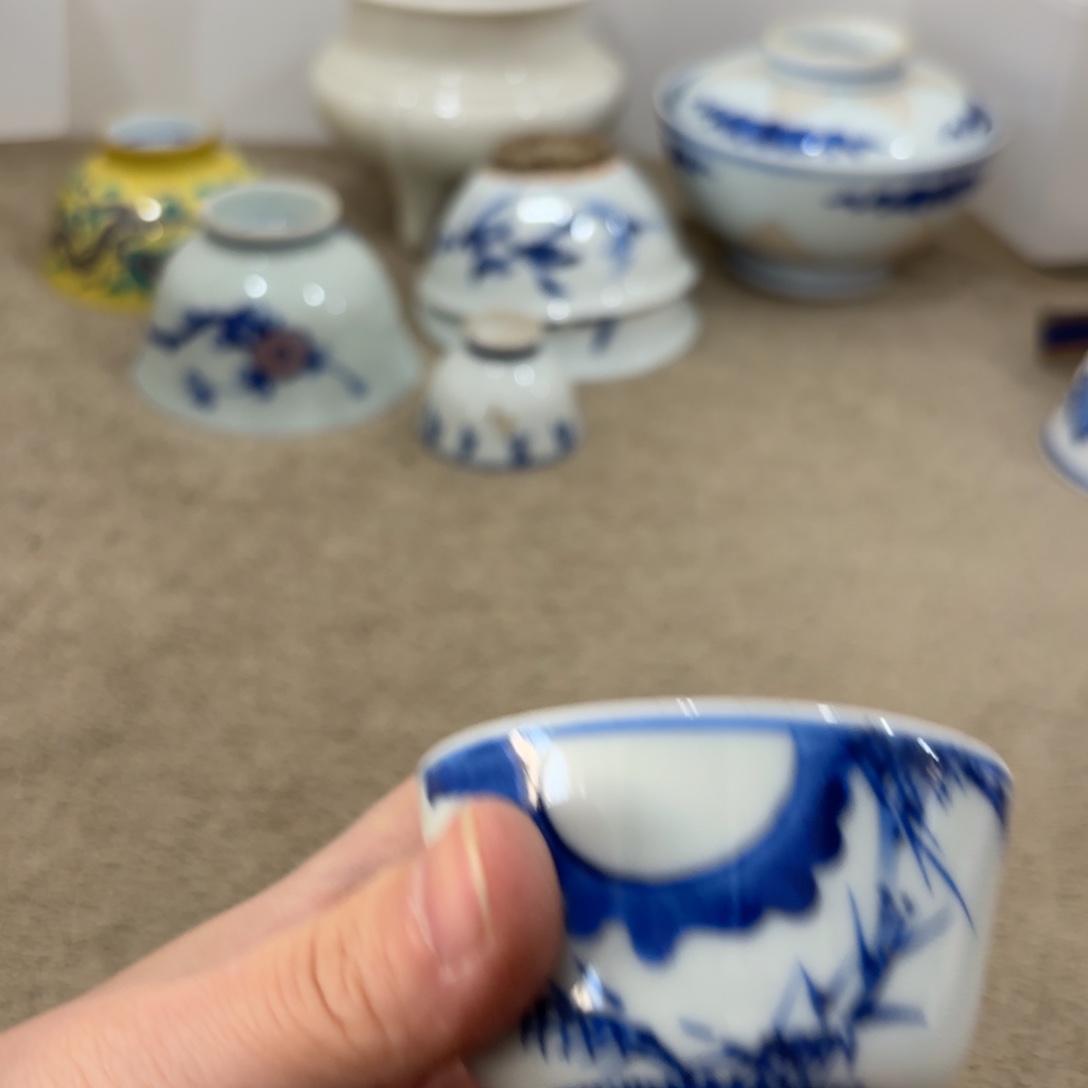 瓷片非常好看漂亮的物品 