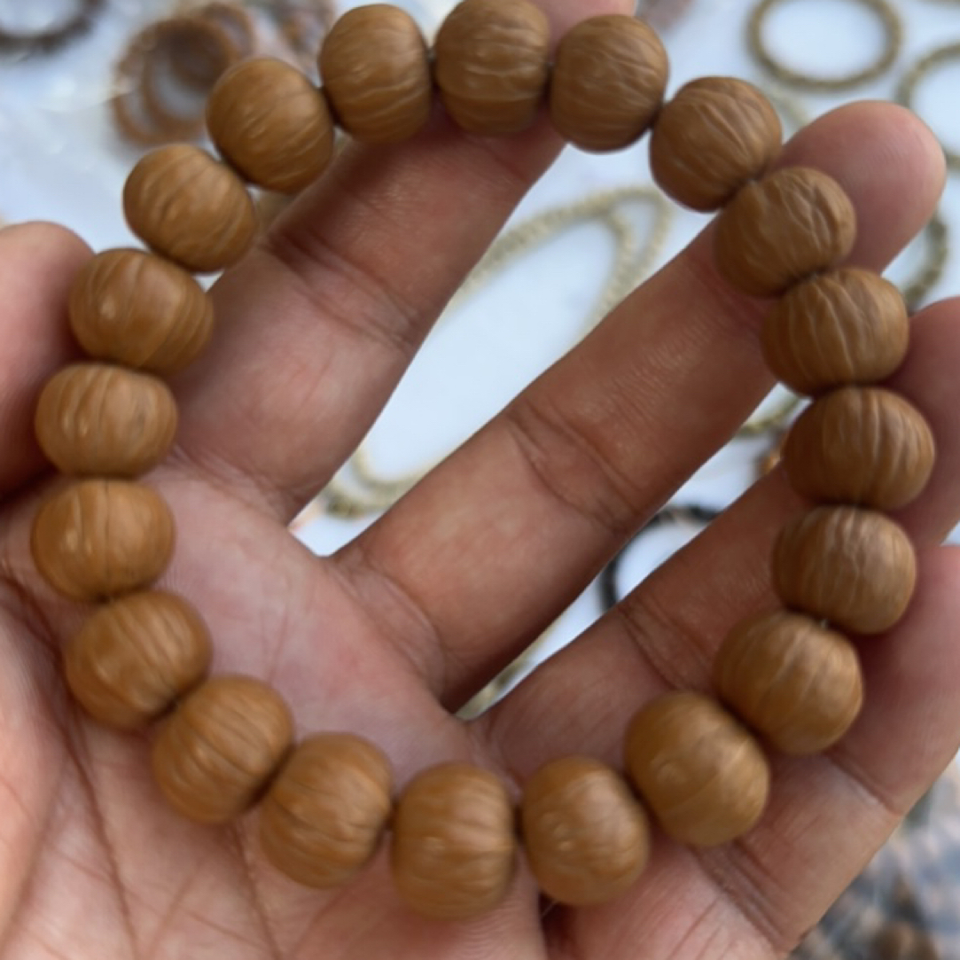 全品双鳍南瓜猴头手串