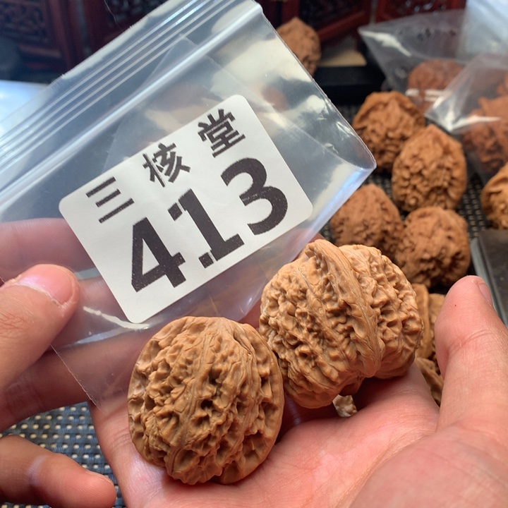 吊坠文玩核桃核老闷