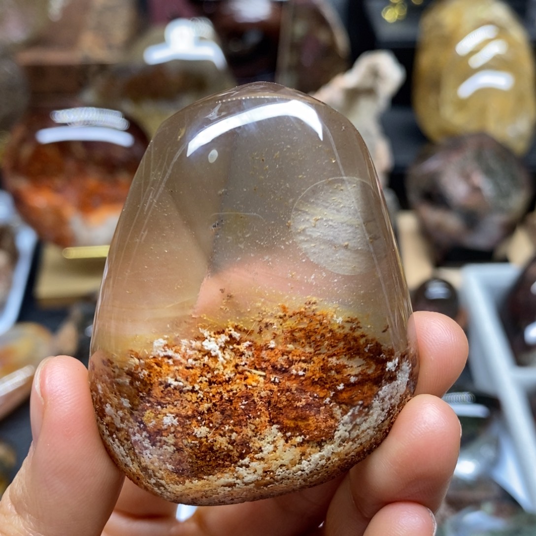 T***y水晶未镶嵌大型摆件（非配饰）