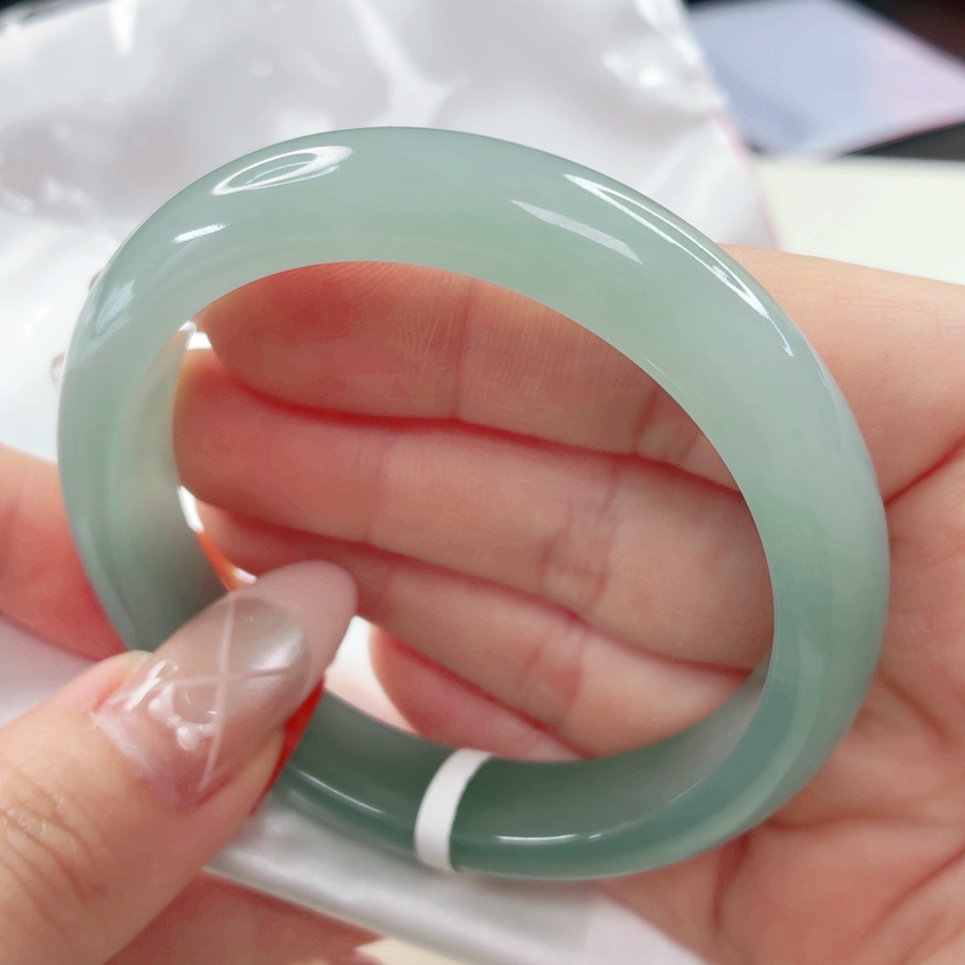 翡翠未镶嵌手镯54.6x605